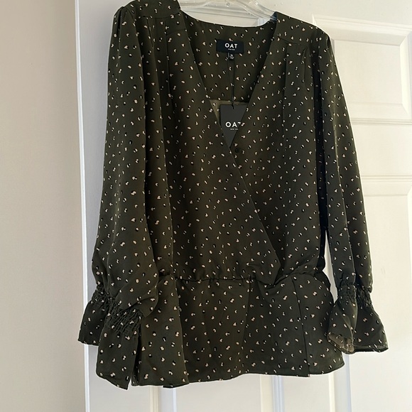 Oat New York Wrap / Peplum Style Women’s Blouse with Snap - M - BNWT - Picture 1 of 9